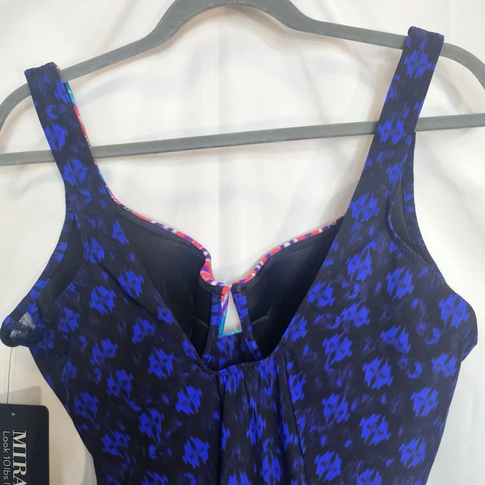 Miraclesuit Women's One Piece Bella Alba Escape Swimsuit Midnight Size 14 Beach